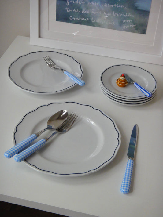 NEW Collection: Tuxton Charleston plate with Blue Band