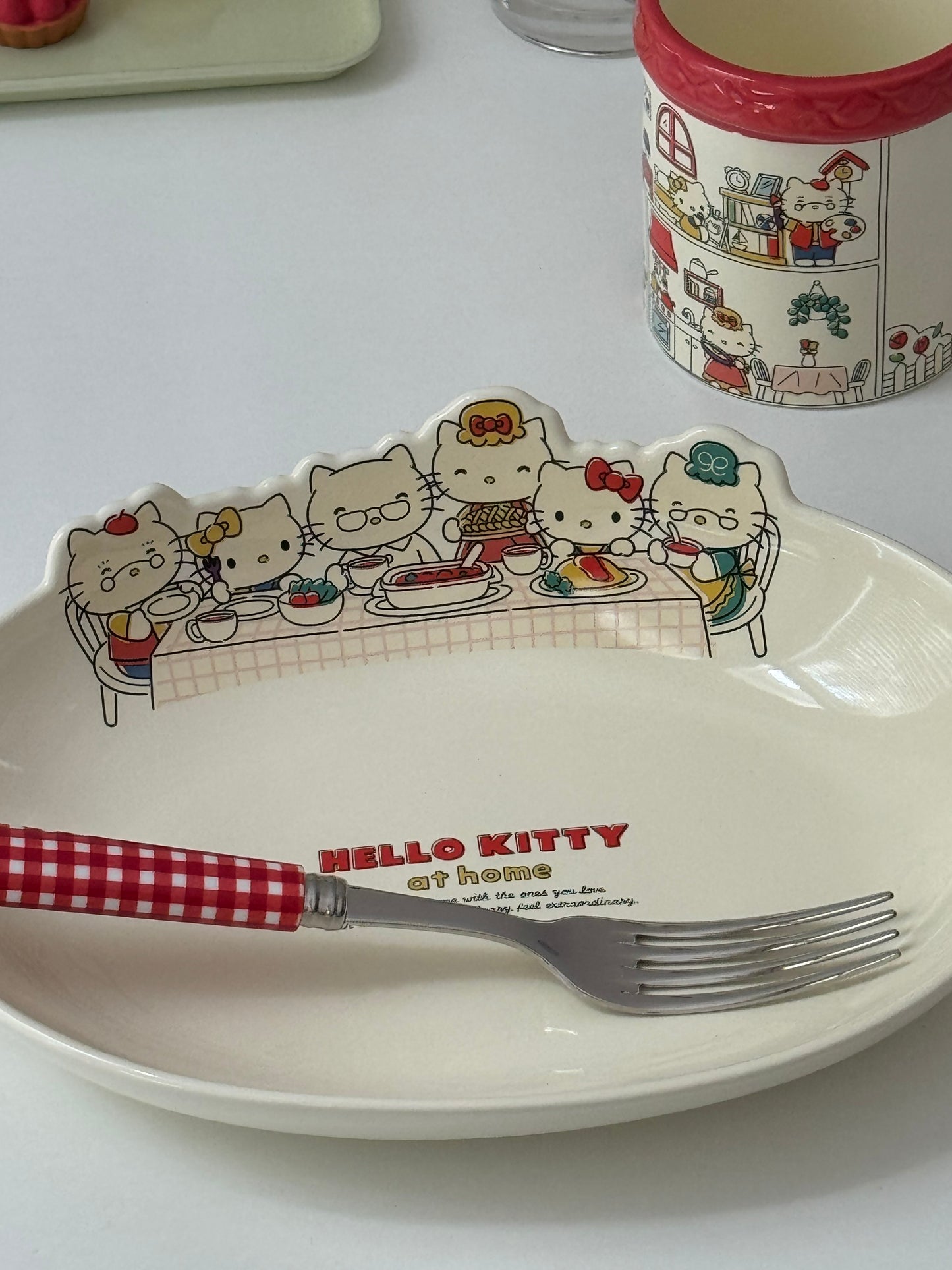 Sanrio Hello Kitty HOME deep plate
